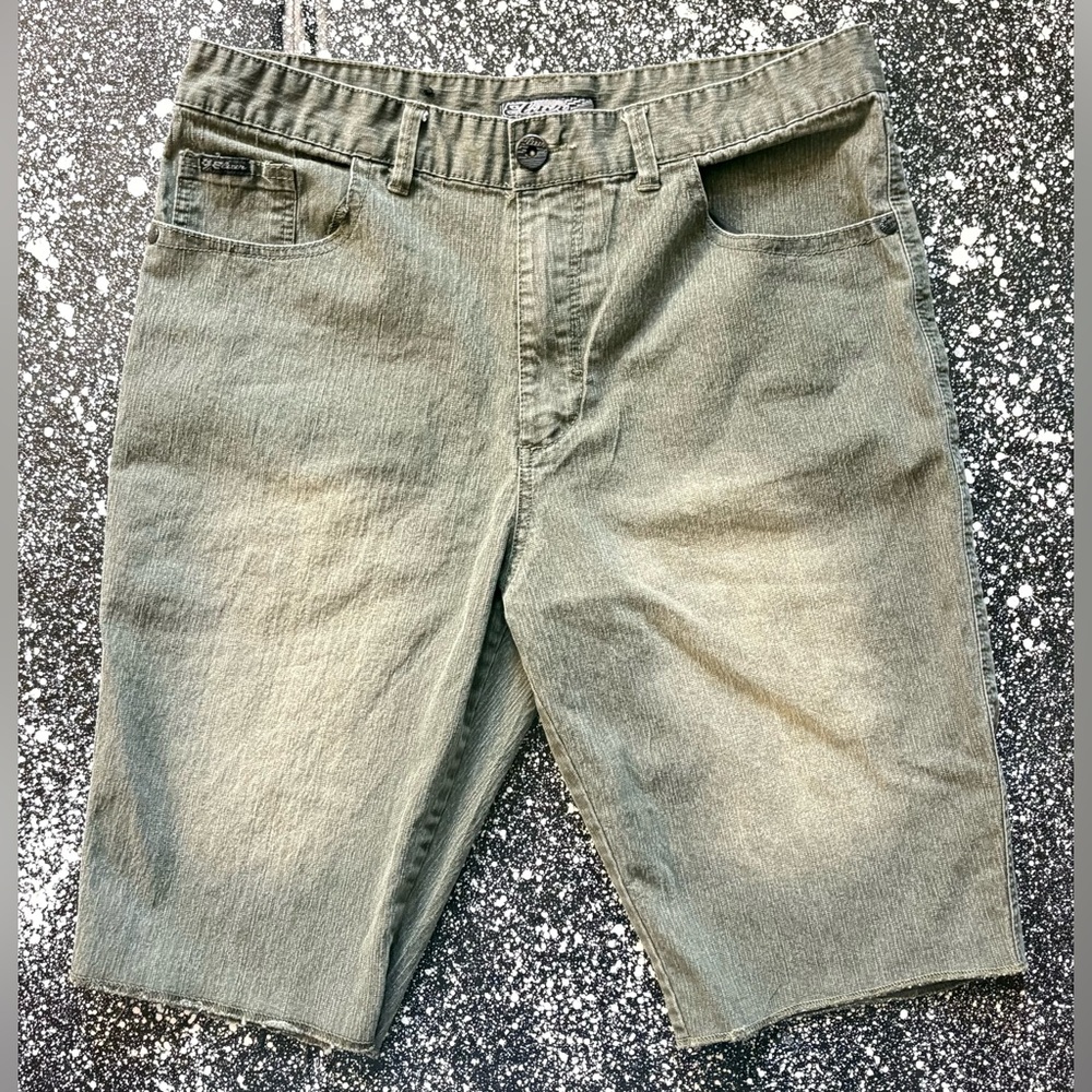 Elixir Green Jean Shorts Size 33